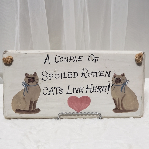 Kitty Cat Hanging Wall Decor Painted Wood - Picture 2 of 7
